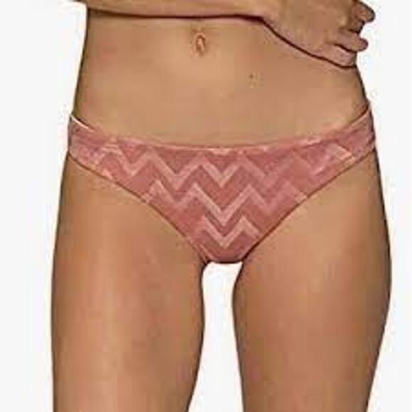 NEW! Tavik Bikini Bottoms Ali Mini Bottom Textured Chevron Rose Dawn - M - Picture 1 of 4